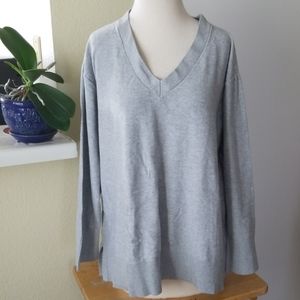 Tommy Bahama Gray Sweater